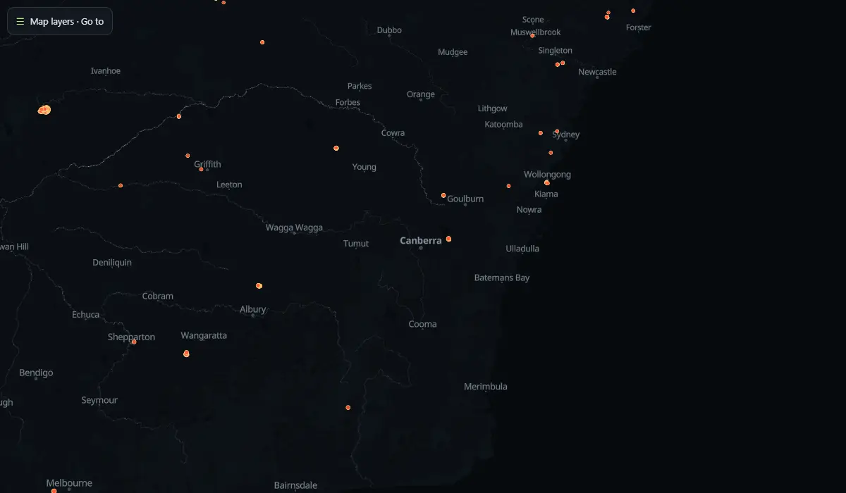 Map of today's bushfire smoke and fire hotspots around Canberra